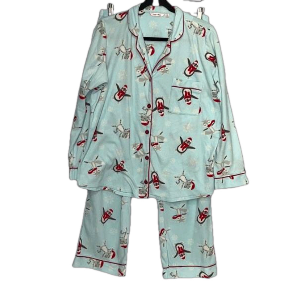 La Vie en Rose Flannel Pajamas